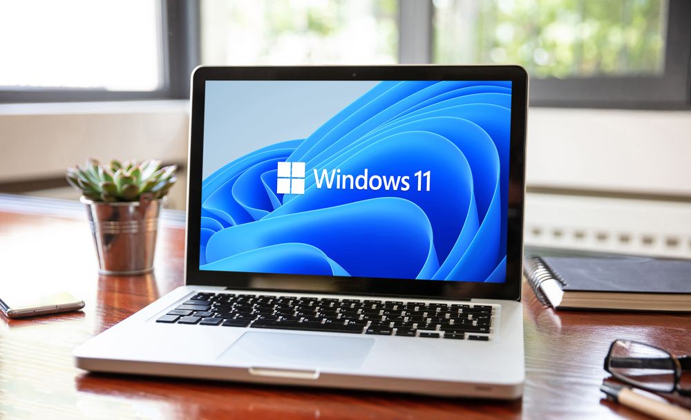 Windows 11で より多くをこなす。Windows 11ご紹介 - FMWORLD.NET 